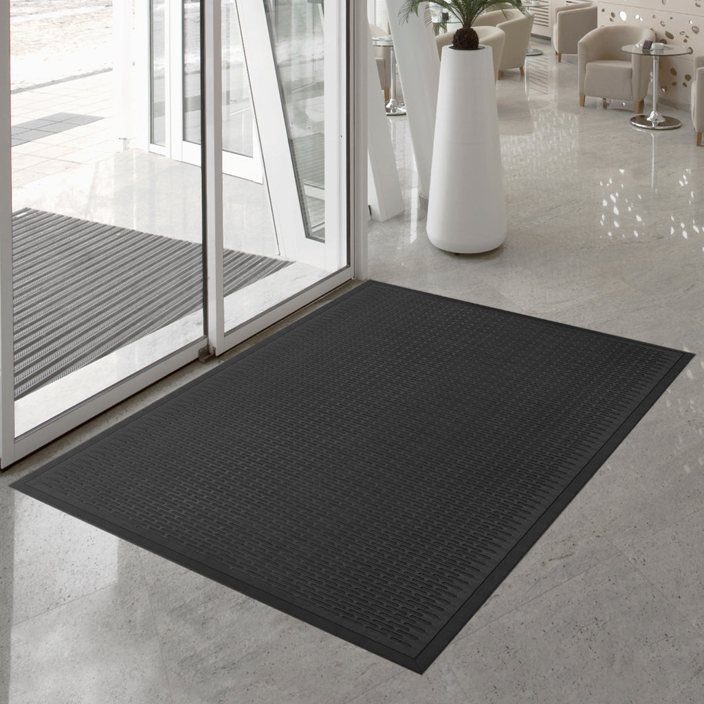 Dash Heavy Duty Rubber Mat with Capsule Texture 3 ft x 5 ft